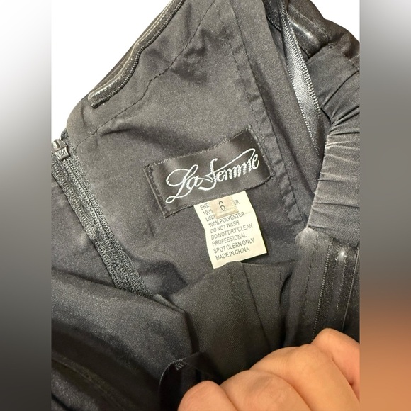 La Femme Off the Shoulder Gown - Picture 6 of 6